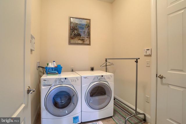 425 CARMELLA DRIVE, Mechanicsburg, PA 17050