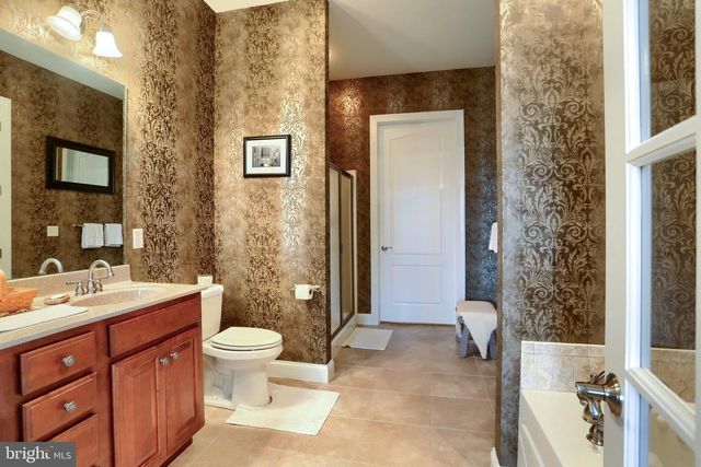 425 CARMELLA DRIVE, Mechanicsburg, PA 17050