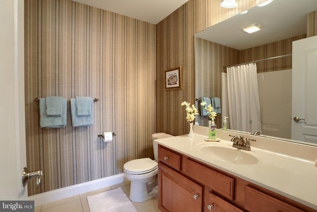 425 CARMELLA DRIVE, Mechanicsburg, PA 17050