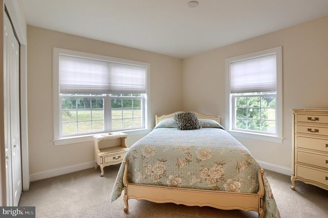 425 CARMELLA DRIVE, Mechanicsburg, PA 17050