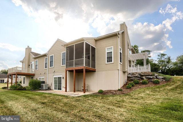 425 CARMELLA DRIVE, Mechanicsburg, PA 17050