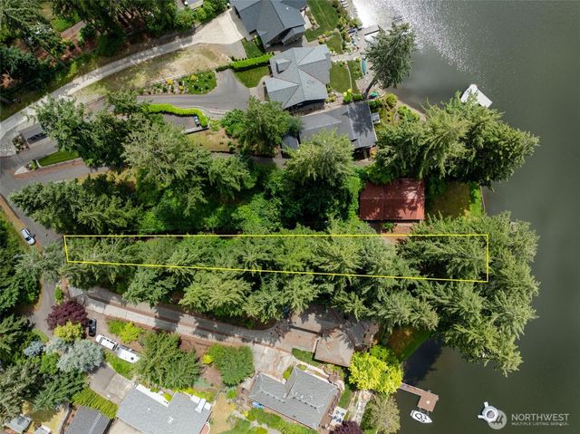 3621 Walthew Drive SE, Lacey, WA 98503