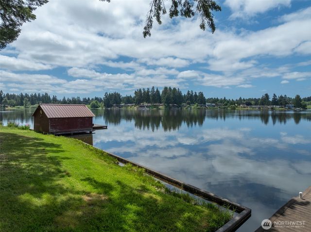 3621 Walthew Drive SE, Lacey, WA 98503