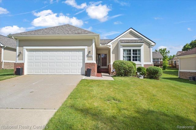 31055 Seneca Lane, Novi, MI 48377