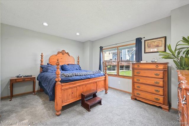 31055 Seneca Lane, Novi, MI 48377