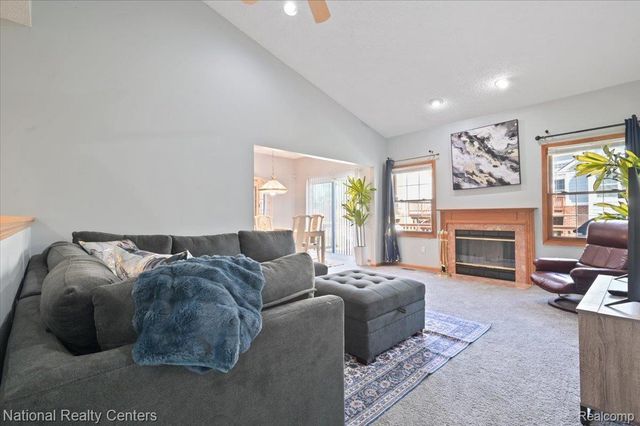 31055 Seneca Lane, Novi, MI 48377