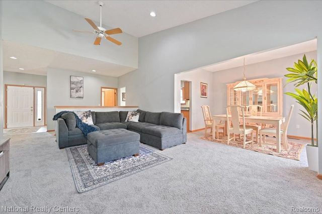 31055 Seneca Lane, Novi, MI 48377