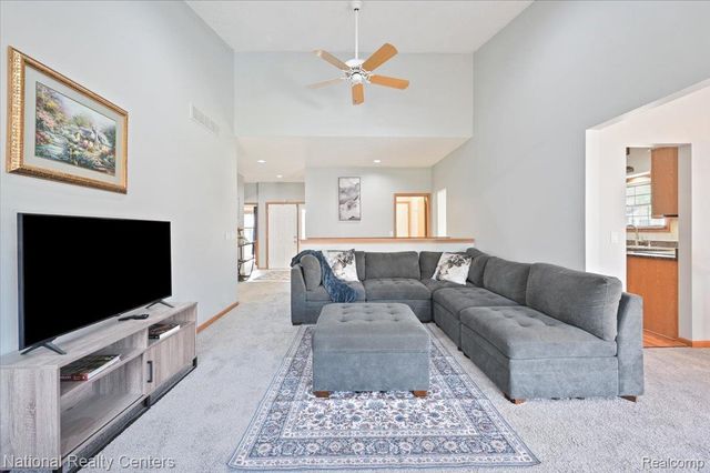 31055 Seneca Lane, Novi, MI 48377
