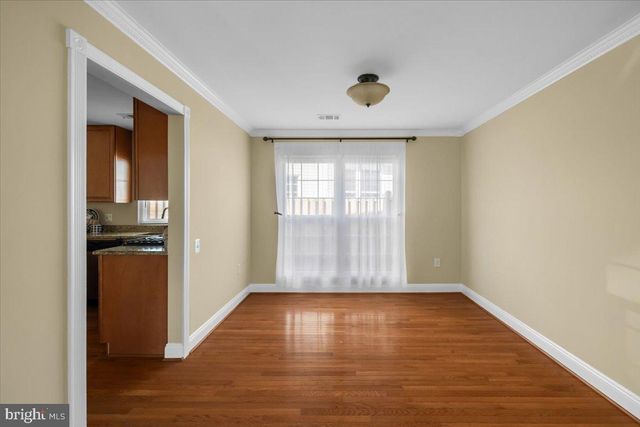 408 FOXRIDGE DR SW, Leesburg, VA 20175