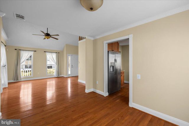 408 FOXRIDGE DR SW, Leesburg, VA 20175