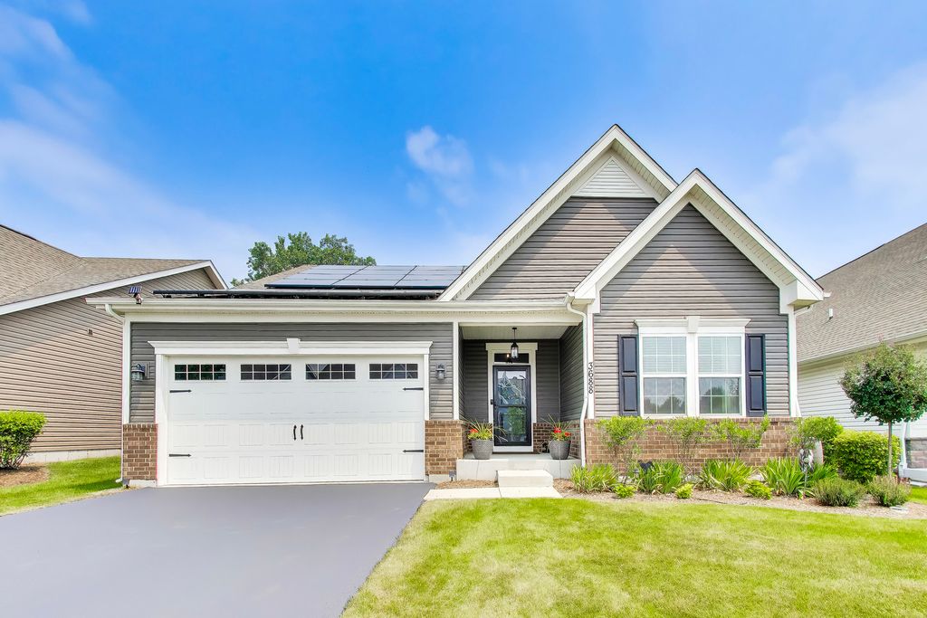 3688 Reddington Circle, Elgin, IL 60124