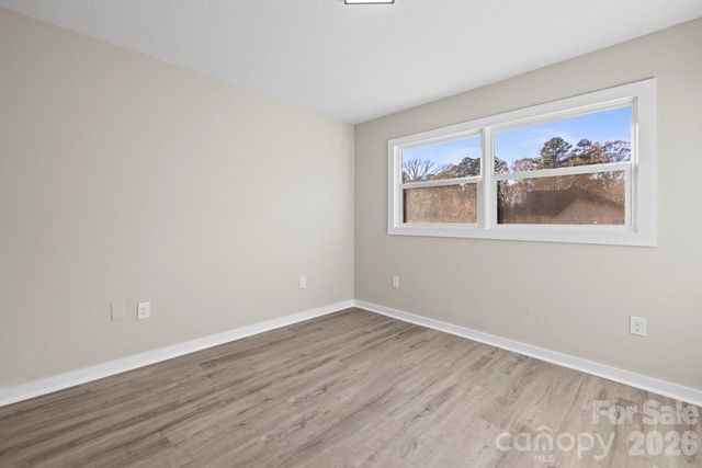 335 Eastcliff Drive SE, Concord, NC 28025