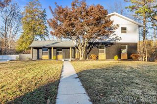 335 Eastcliff Drive SE, Concord, NC 28025