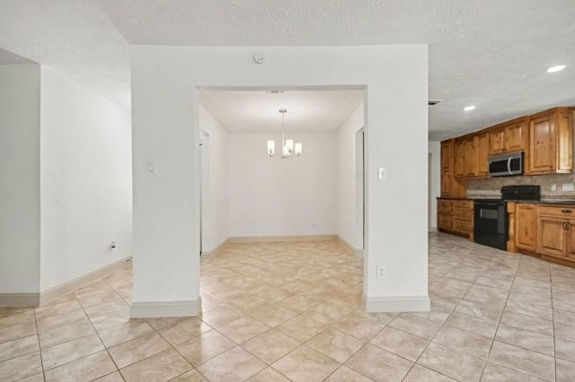 4010 Bluebonnet Trail, Deer Park, TX 77536