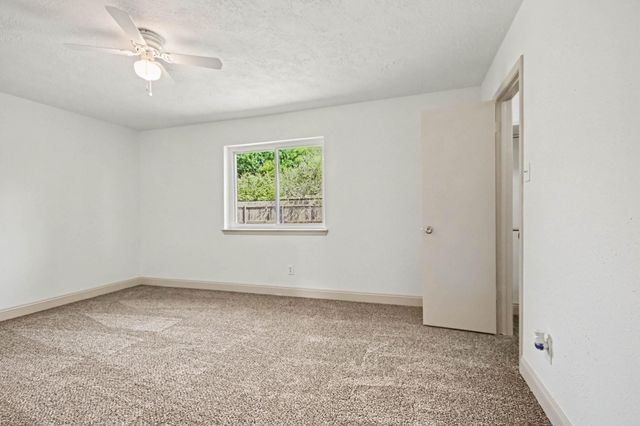 4010 Bluebonnet Trail, Deer Park, TX 77536