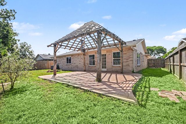 4010 Bluebonnet Trail, Deer Park, TX 77536
