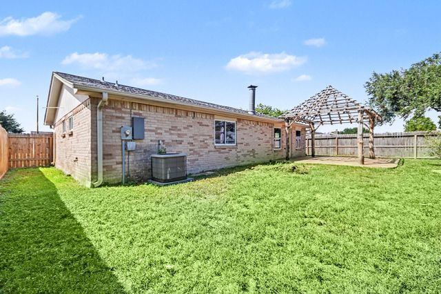 4010 Bluebonnet Trail, Deer Park, TX 77536