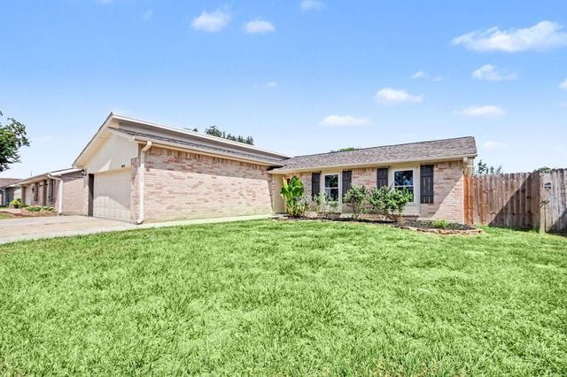 4010 Bluebonnet Trail, Deer Park, TX 77536