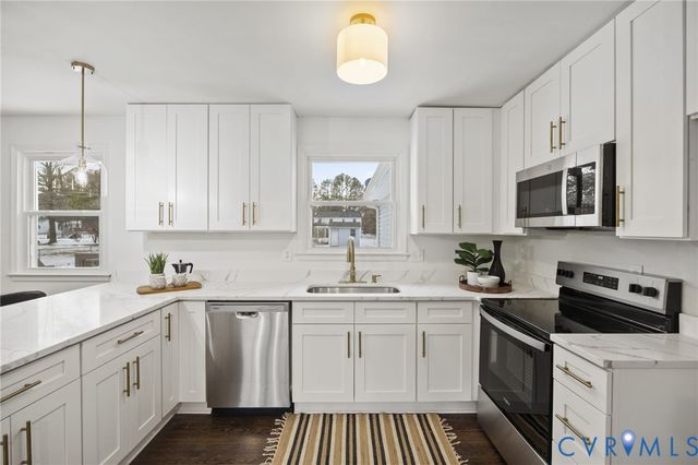 9618 Kathleen Dr, Petersburg, VA 23803