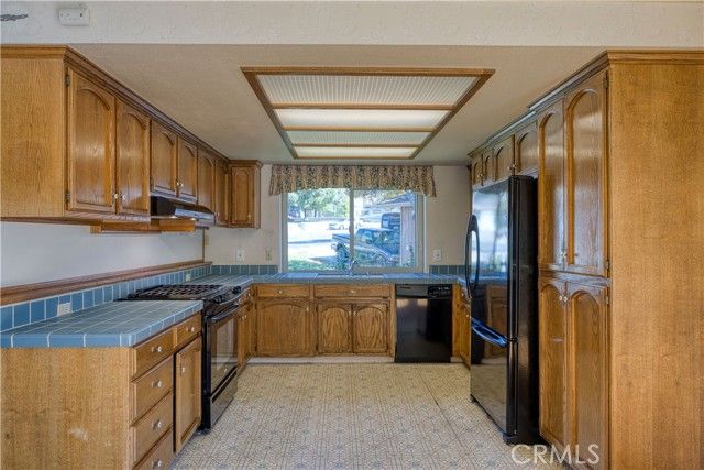 2840 Black Horse Lane, Paso Robles, CA 93446