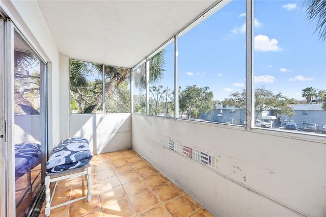 100 WAVERLY WAY 201, Clearwater, FL 33756