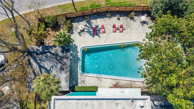 100 WAVERLY WAY 201, Clearwater, FL 33756