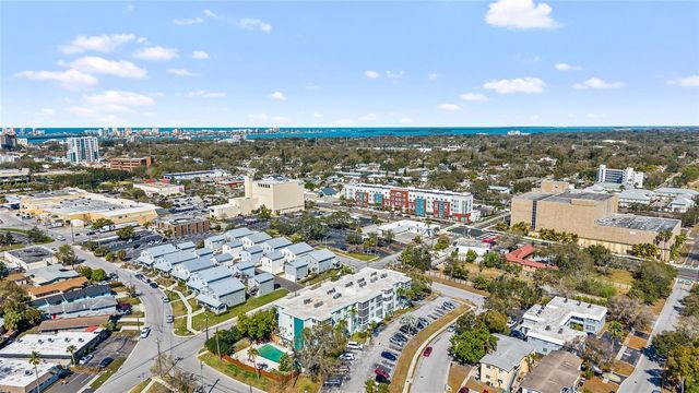 100 WAVERLY WAY 201, Clearwater, FL 33756