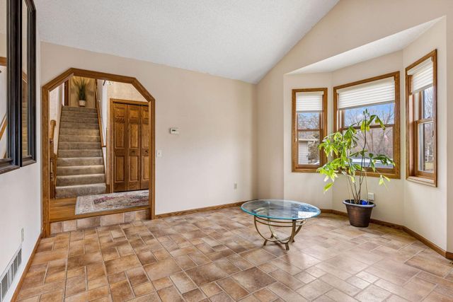 3012 Walter Street, Maplewood, MN 55109