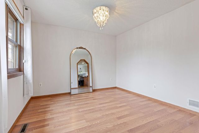 3012 Walter Street, Maplewood, MN 55109