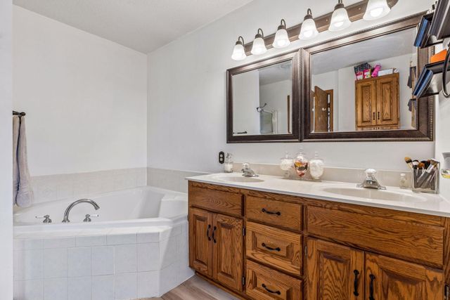 3012 Walter Street, Maplewood, MN 55109