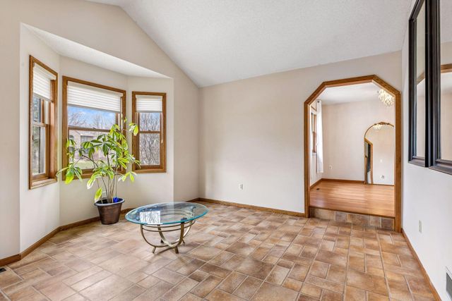 3012 Walter Street, Maplewood, MN 55109