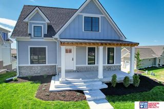 831 Penrose Drive, Lincoln, NE 68521