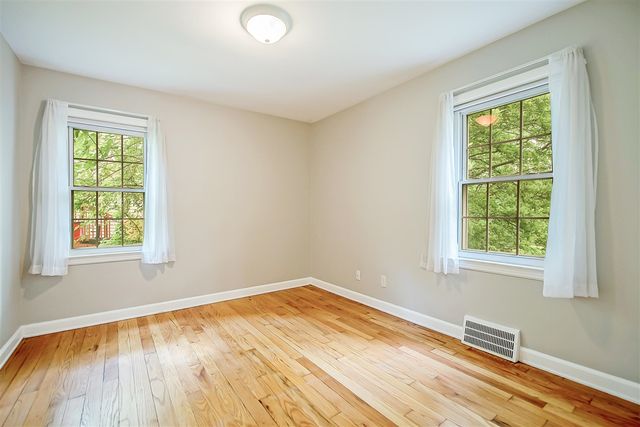 1320 Collegewood Street, Ypsilanti, MI 48197