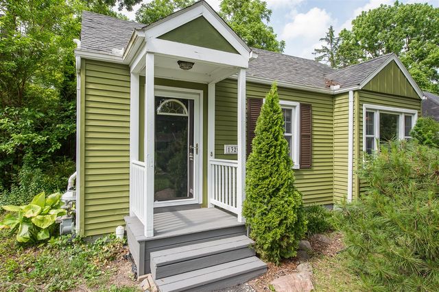1320 Collegewood Street, Ypsilanti, MI 48197