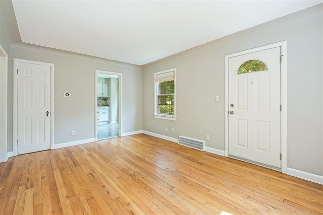 1320 Collegewood Street, Ypsilanti, MI 48197