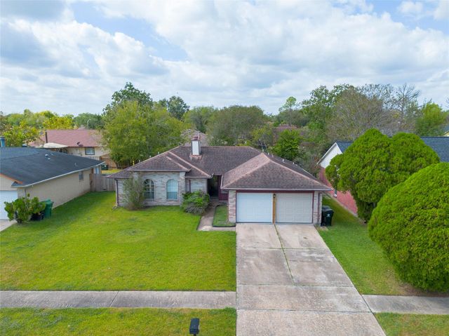 16614 Quiet Quail Drive, Houston, TX 77489