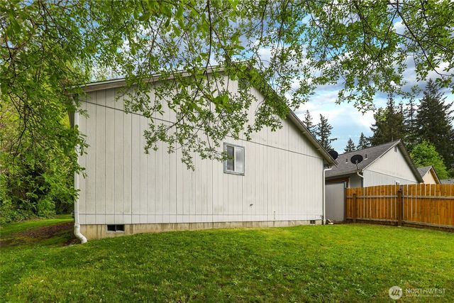 533 Forest Park Street, Port Orchard, WA 98366