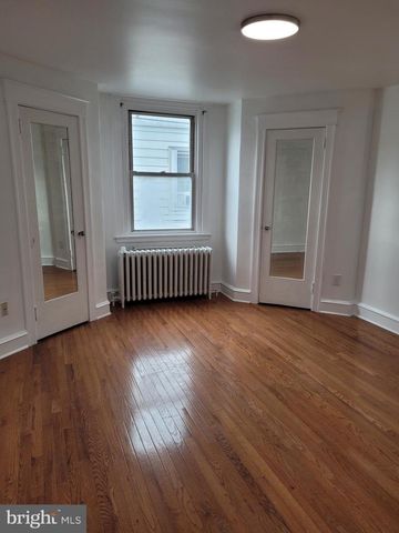 7246 BRENT RD, Upper Darby, PA 19082