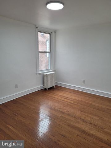 7246 BRENT RD, Upper Darby, PA 19082