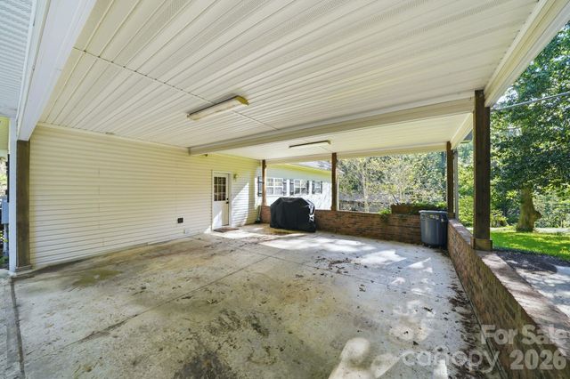 1005 Jackson Road, Fort Lawn, SC 29714