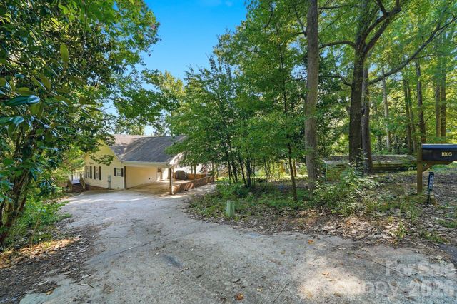 1005 Jackson Road, Fort Lawn, SC 29714