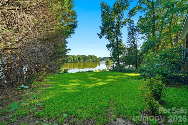 1005 Jackson Road, Fort Lawn, SC 29714