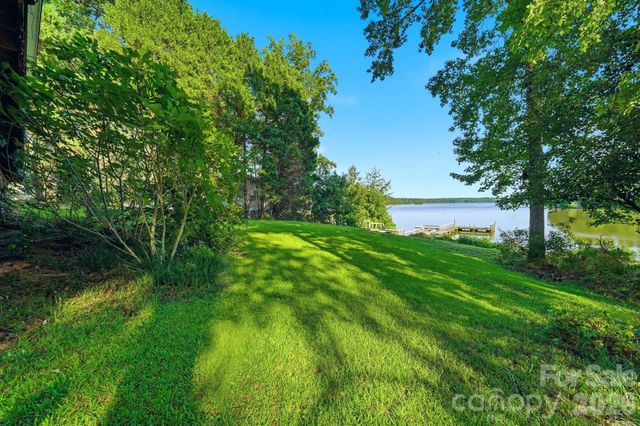 1005 Jackson Road, Fort Lawn, SC 29714