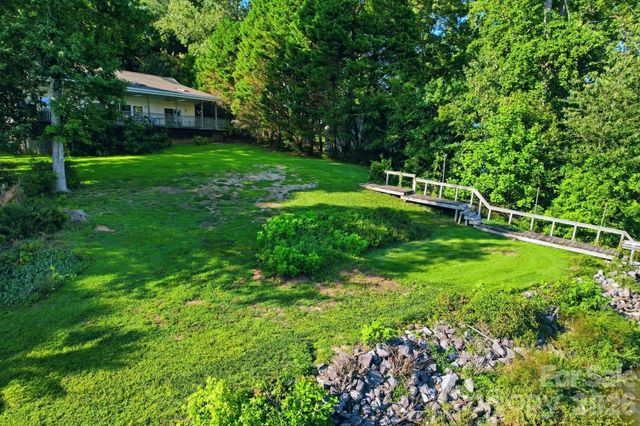 1005 Jackson Road, Fort Lawn, SC 29714