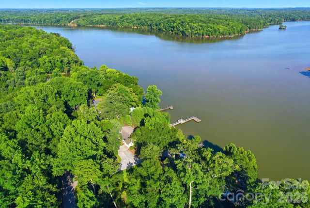 1005 Jackson Road, Fort Lawn, SC 29714