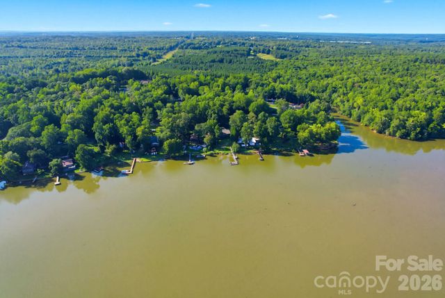 1005 Jackson Road, Fort Lawn, SC 29714
