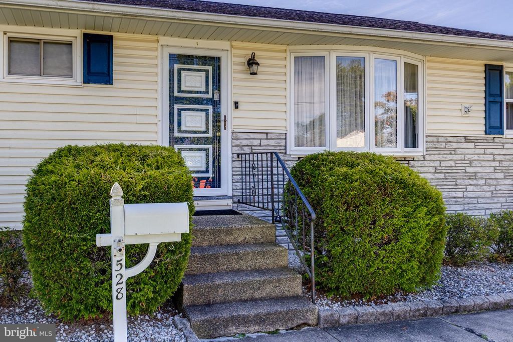 528 POLK ST, RIVERSIDE, NJ 08075 — photo 4
