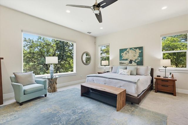 13056 Austin Forest Cir, Auburn, CA 95602
