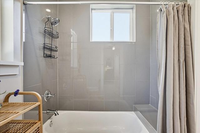 13056 Austin Forest Cir, Auburn, CA 95602