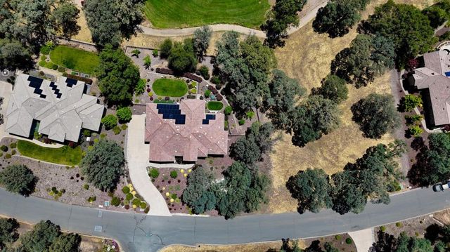 13056 Austin Forest Cir, Auburn, CA 95602